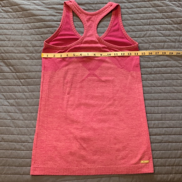 Danskin Workout Tank - Medium Fitted - Picture 2 of 3